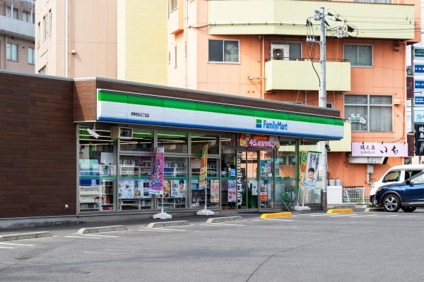 ファミリーマート老松五丁目店